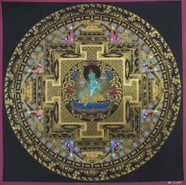 Mandala rituel de la Tara Verte en noir et or