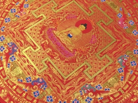 Mandala tibétain de Shakyamuni Bouddha avec des fleurs