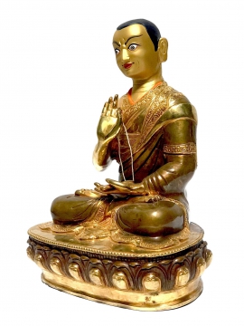 Lama Buddhist Statue