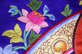 Thangka en appliqué de la déesse Tara verte