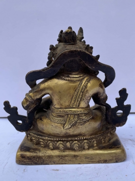 Chatur Maharaj Statue