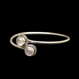 Pulsera de Vajrayana en plata esterlina con incrustaciones de piedra