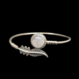 Pulsera de plata esterlina con incrustaciones de piedra