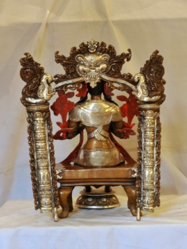 Statue rituelle en cuivre du Bouddha Maitreya