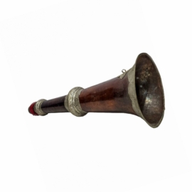 Trompeta popular de cobre nepalí para músicos