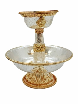 Serkyem de cobre para rituales de Vajrayana