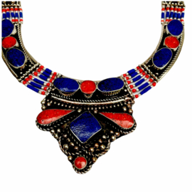 Collier tribal népalais en métal avec pierre