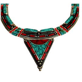 Collier tribal népalais en métal avec pierre