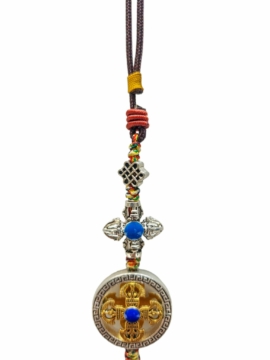 Amulette bouddhiste avec double dorje et phurba