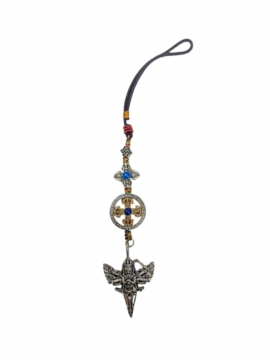 Amulette bouddhiste avec double dorje et phurba