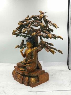 Statue d&rsquo;Amoghasiddhi Bouddha – Bouddha des bénédictions en laiton avec finition oxydée chocolat