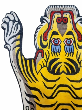 Silk Tiger Design Rug Handwoven in Nepal