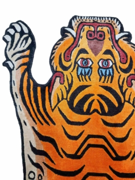 Silk Tiger Design Rug from Nepal