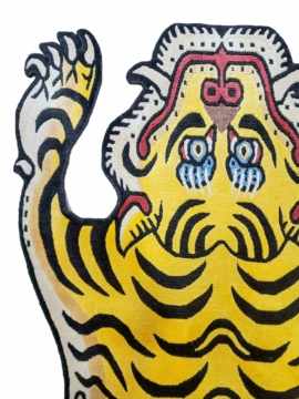 Silk Tiger Design Rug from Nepal