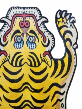Silk Tiger Design Rug from Nepal
