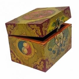 Caja de madera tibetana con pinturas tradicionales