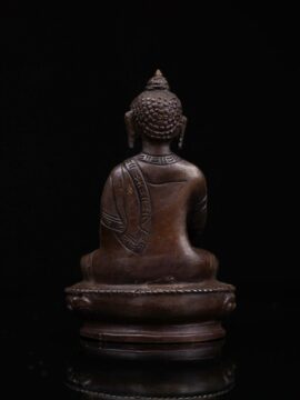 Statue miniature en cuivre d&rsquo;Amitabha Bouddha : Incarnation de la Lumière et de la Compassion infinies