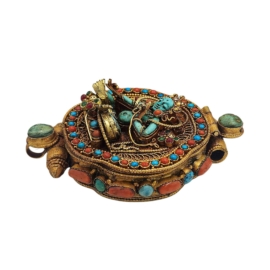 Boîte en argent Ghau avec un motif de Tara blanche