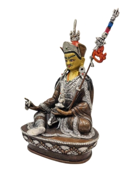Statue en cuivre de Padmasambhava à finition oxydée