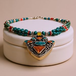 Turquoise Coral Inlaid Pendant Necklace