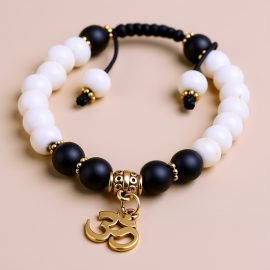 Handmade in Nepal by skilled artisans, this Yak Bone Wrist Mala embodies the teachings of impermanence, fostering wisdom and deepening your connection to the divine during meditation.