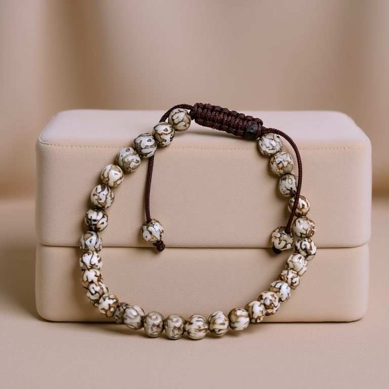 Conch Shell Mantra Carved Beads Wrist Mala