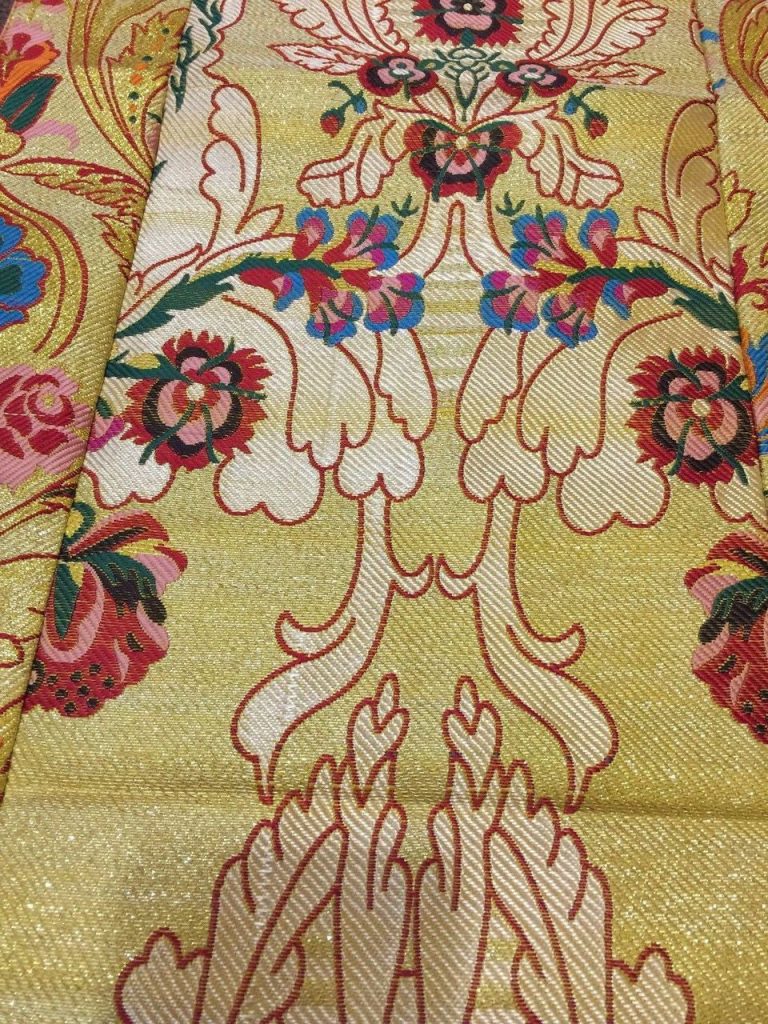 Silk Brocade Genta Flower Shrine Runner
