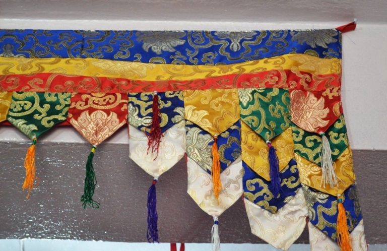 Silk Brocade Lotus Door Hanging